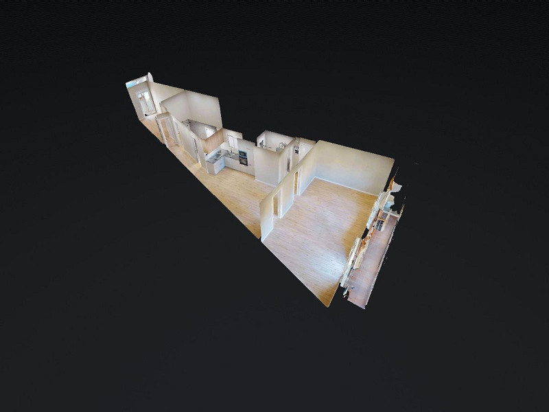 Piso alto con dos orientaciones y balcones en Sants, Barcelona. Foto:  30