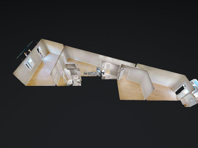 Piso alto con dos orientaciones y balcones en Sants, Barcelona. Foto:  44