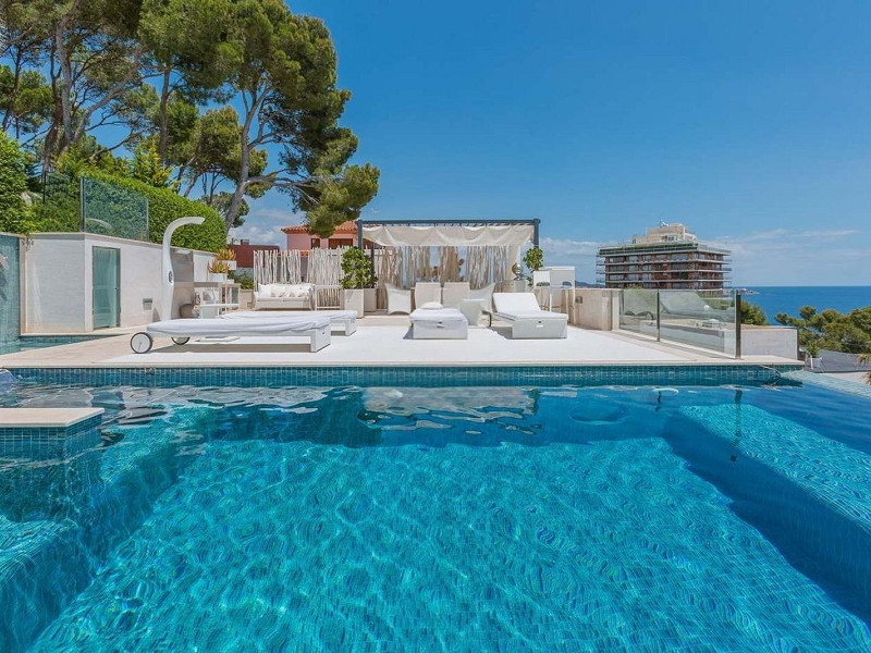 Contemporary Villa with Sea Views in Torrevalentina, Sant Antoni de Calonge