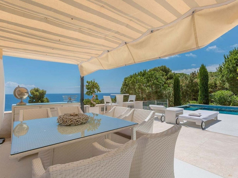 Contemporary Villa with Sea Views in Torrevalentina, Sant Antoni de Calonge. Photo:  7