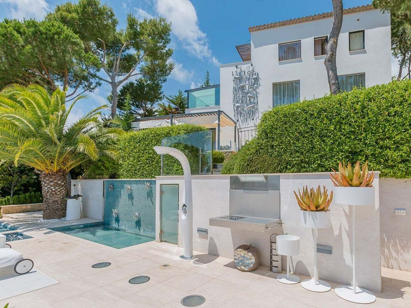 Contemporary Villa with Sea Views in Torrevalentina, Sant Antoni de Calonge. Photo:  12