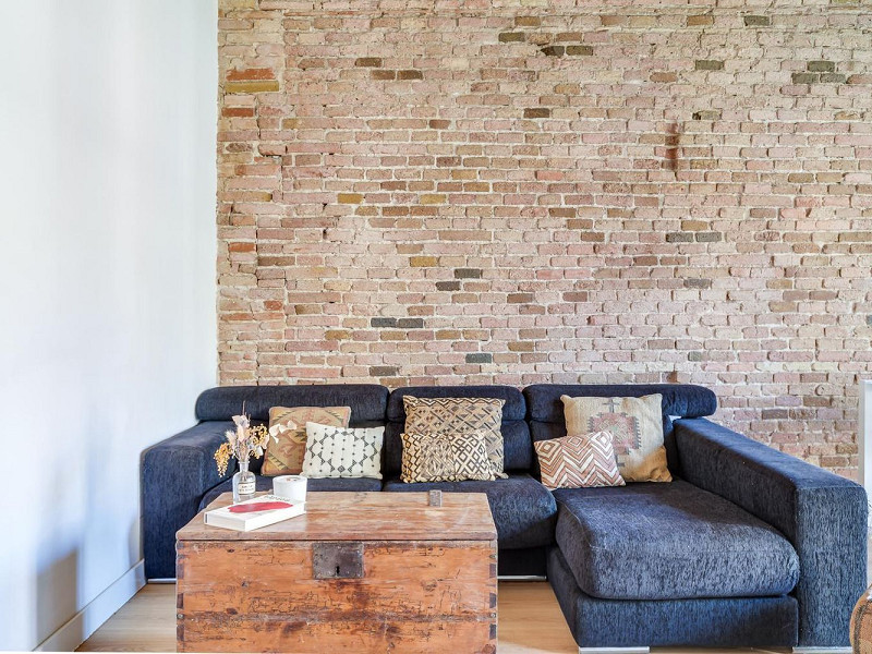 Charming Penthouse with Terrace in Eixample – Barcelona. Photo:  7