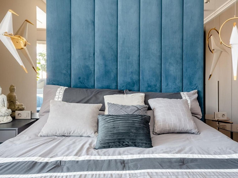 Renovated Penthouse with Charm in Eixample – Barcelona. Photo:  24