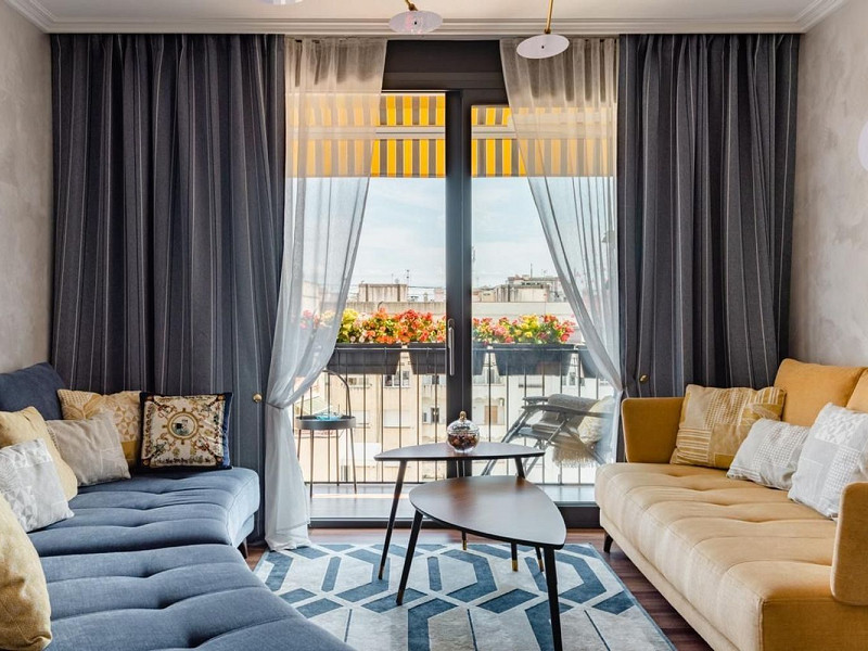 Renovated Penthouse with Charm in Eixample – Barcelona. Photo:  26
