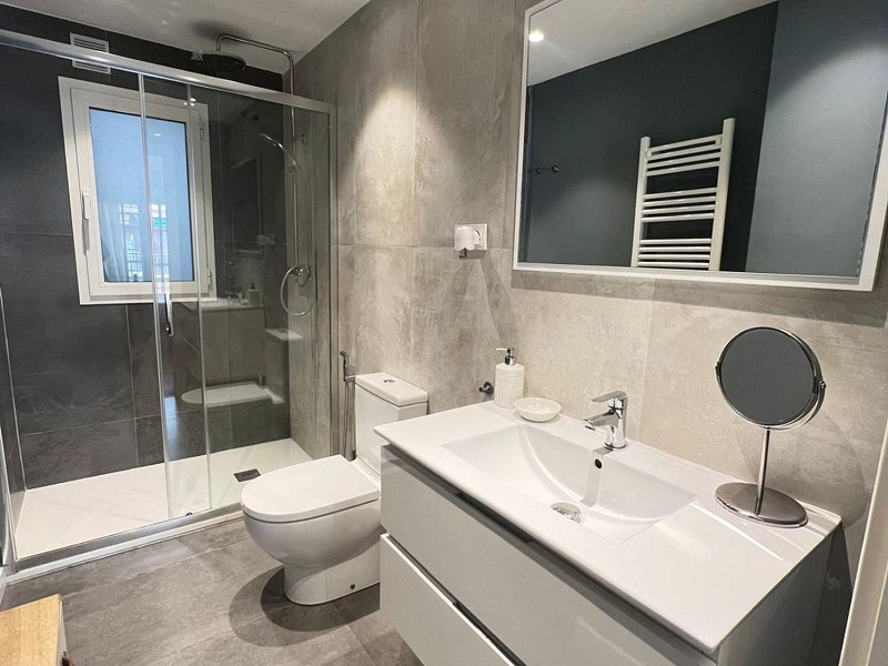 Apartment in Entenca/Corsega – Design and Comfort in Central Barcelona. Photo:  12