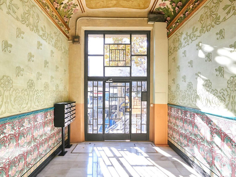 Renovated Charming Apartment in Eixample, Barcelona. Photo:  3