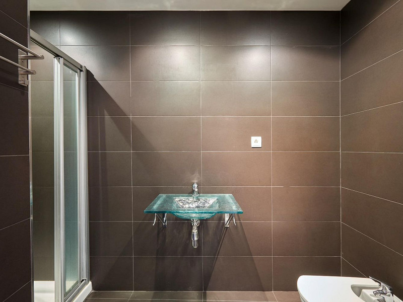 Renovated Charming Apartment in Eixample, Barcelona. Photo:  6