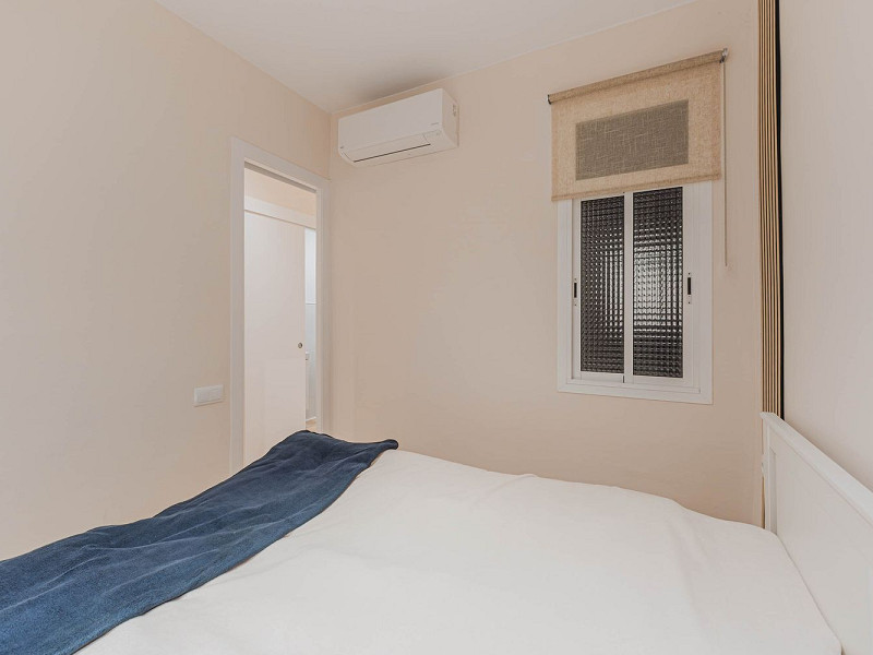 Newly Renovated Apartment with Balcony in Nova Esquerra de l’Eixample, Barcelona. Photo:  23