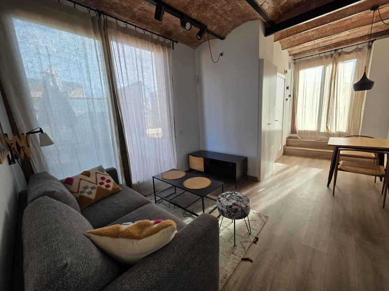 Charming penthouse with terraces in the heart of Barcelona. Photo:  2