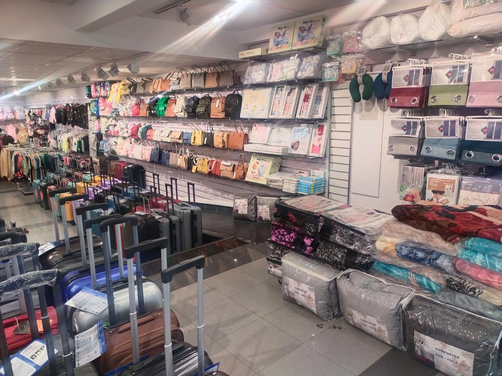 Retail unit in Ciutat Vella, Barcelona