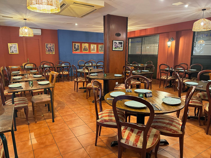 Restaurante en Funcionamiento en La Barceloneta, Barcelona. Foto:  2