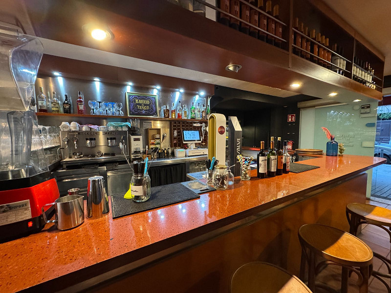 Restaurante en Funcionamiento en La Barceloneta, Barcelona. Foto:  4