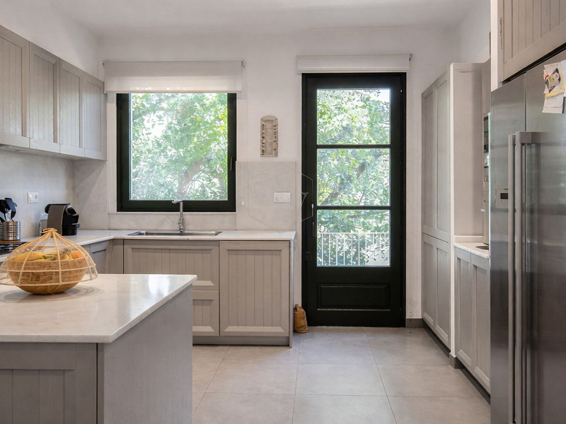 Эксклюзивная вилла для летней аренды в Сант-Андреу-де-Льяванерес, Коста-дель-Маресме. Фото:  31