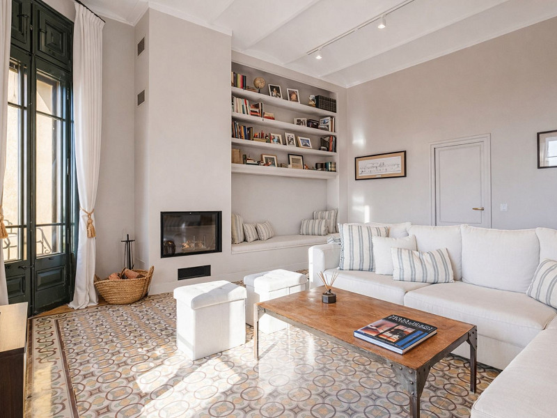 Эксклюзивная вилла для летней аренды в Сант-Андреу-де-Льяванерес, Коста-дель-Маресме. Фото:  36