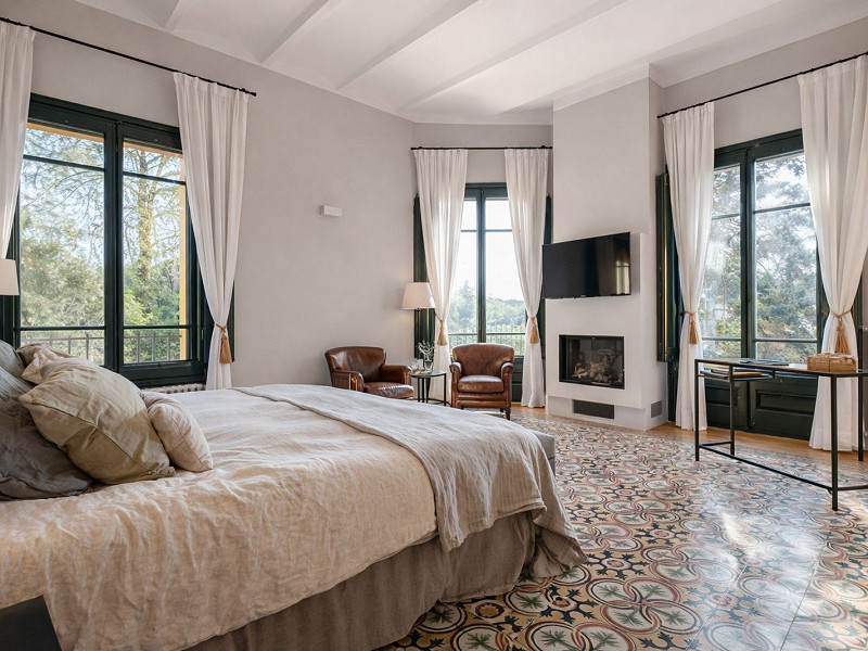 Эксклюзивная вилла для летней аренды в Сант-Андреу-де-Льяванерес, Коста-дель-Маресме. Фото:  38