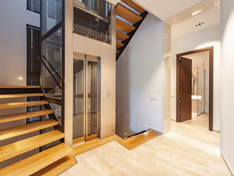 Эксклюзивная новая роскошная вилла в Кастельдефельсе, Барселона. Фото:  10