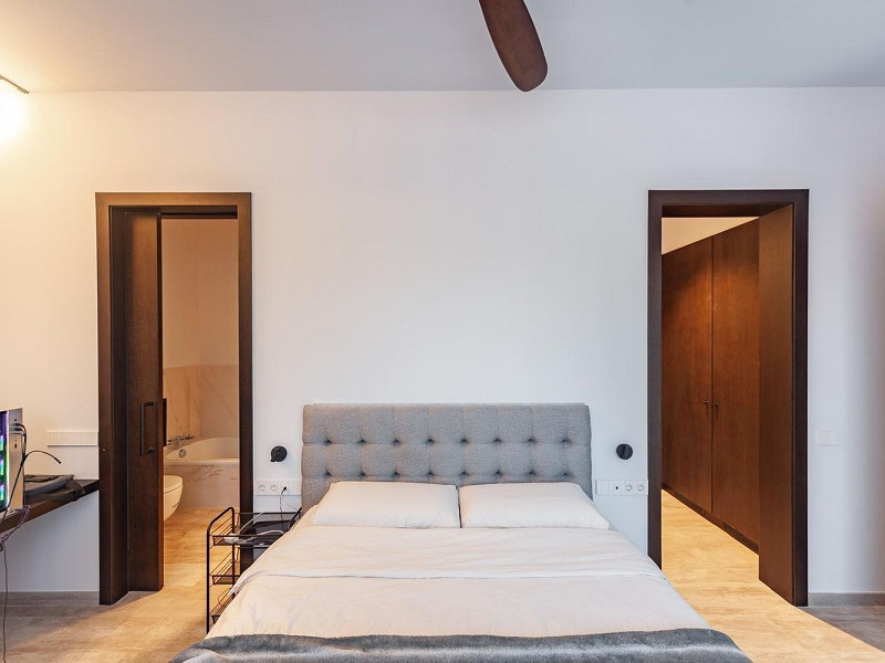 Эксклюзивная новая роскошная вилла в Кастельдефельсе, Барселона. Фото:  17