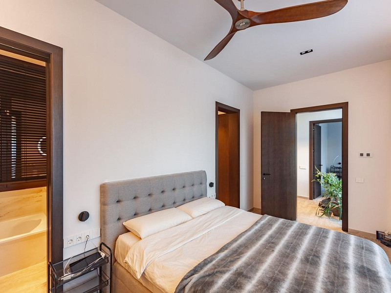 Эксклюзивная новая роскошная вилла в Кастельдефельсе, Барселона. Фото:  18