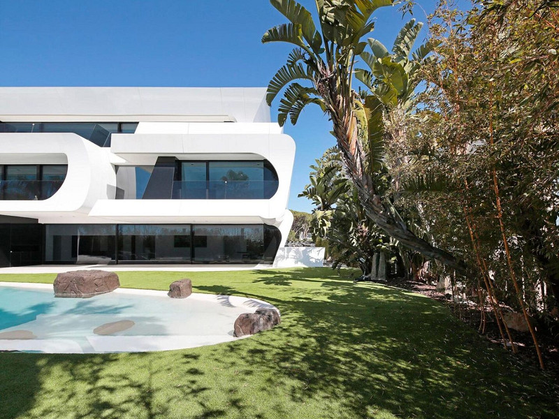 Роскошная вилла у моря в Гава Мар, Барселона. Фото:  3