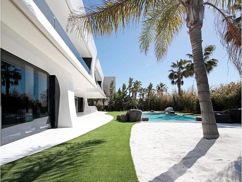 Роскошная вилла у моря в Гава Мар, Барселона. Фото:  6