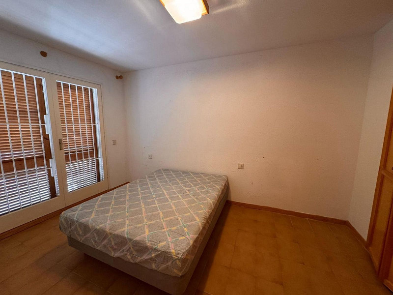 Квартира на первом этаже с частным садом и бассейном, 20 м от пляжа в Platja d’Aro, Коста-Брава. Фото:  12