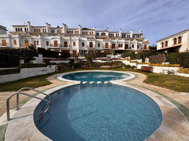 Таунхаус рядом с пляжем Сант-Поль, Коста Брава. Фото:  3