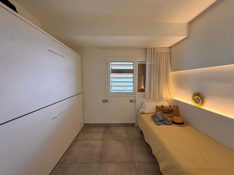 Квартира с террасой и видом на море в Плайя-д’Аро, Коста-Брава. Фото:  9