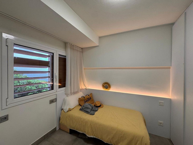 Квартира с террасой и видом на море в Плайя-д’Аро, Коста-Брава. Фото:  10