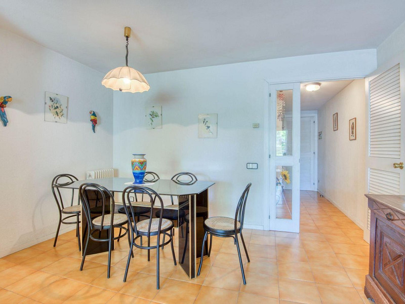 Квартира на первом этаже с садом и видом на море в La Volta d’Ametller, Коста-Брава. Фото:  6