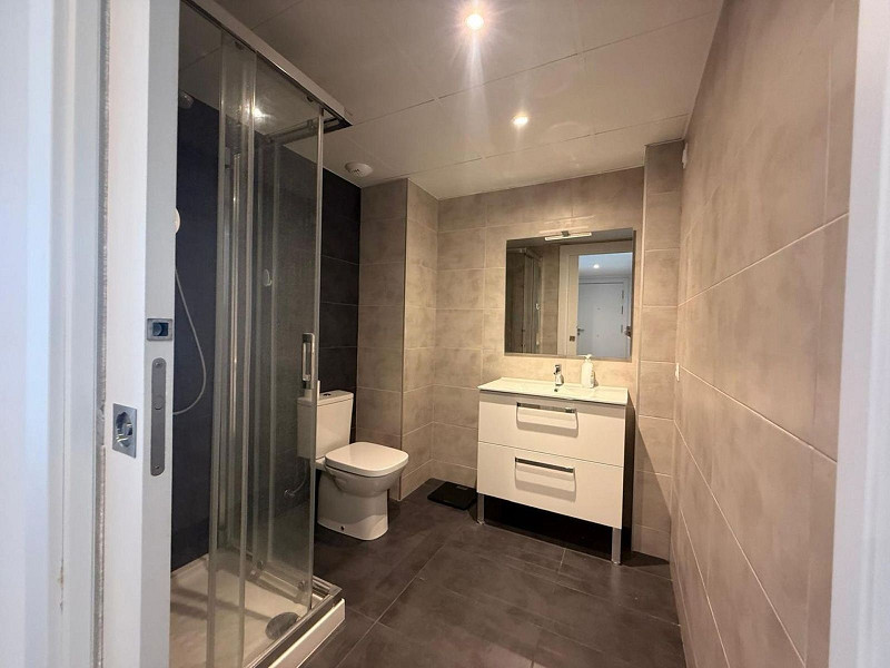 Современный пентхаус с террасой и видом в Playa de Aro, Коста-Брава. Фото:  14