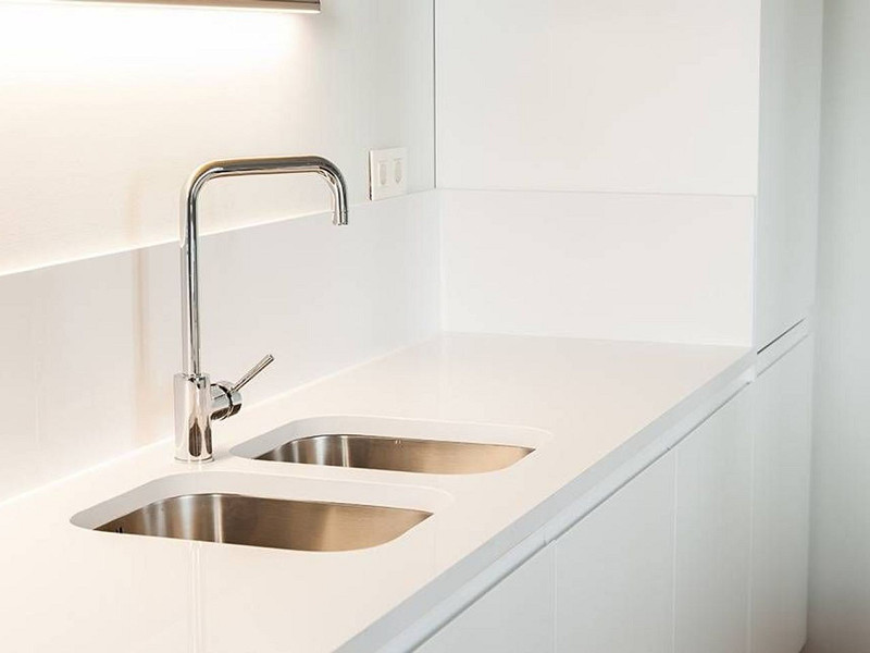 Классическая квартира с балконами и высокими потолками в центре Эшампле, Барселона. Фото:  3