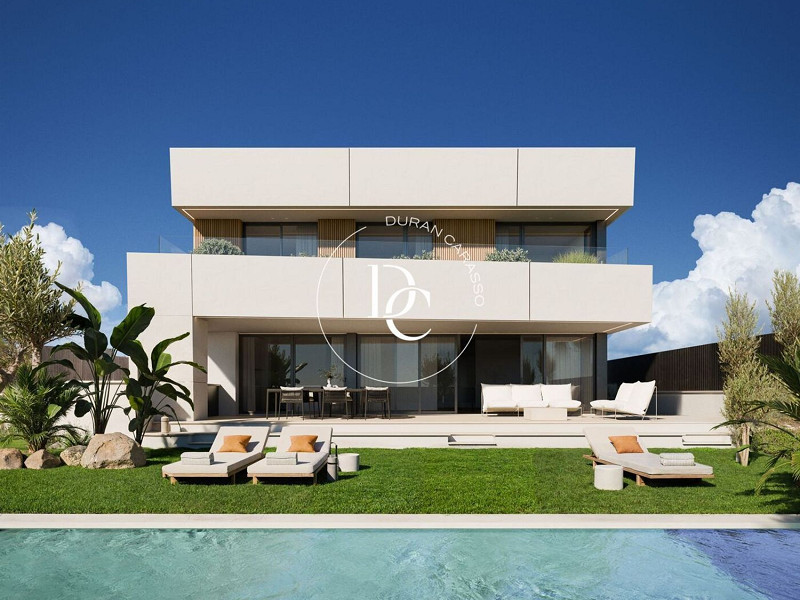 Современная энергоэффективная вилла с бассейном в Ла Плана, Ситжес. Фото:  15