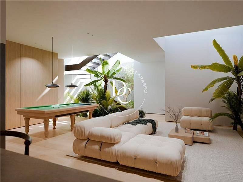 Современная энергоэффективная вилла с бассейном в Ла Плана, Ситжес. Фото:  17