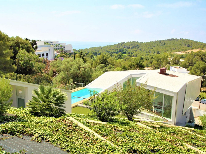 Современная вилла с видом на море и бассейном в Кан Жирона, Ситжес. Фото:  1