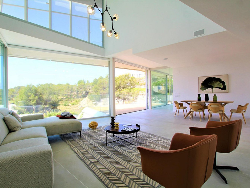 Современная вилла с видом на море и бассейном в Кан Жирона, Ситжес. Фото:  4