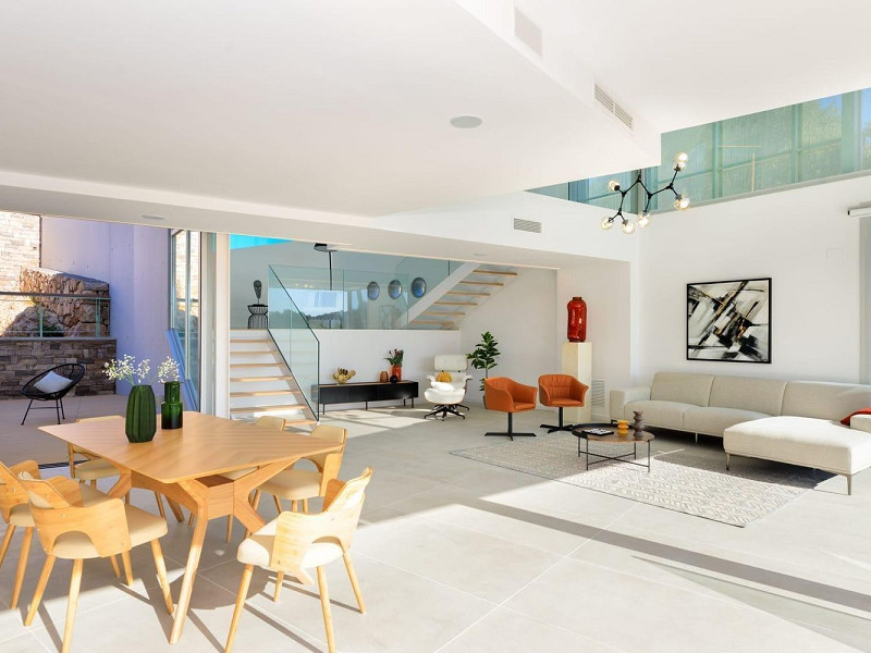 Современная вилла с видом на море и бассейном в Кан Жирона, Ситжес. Фото:  23