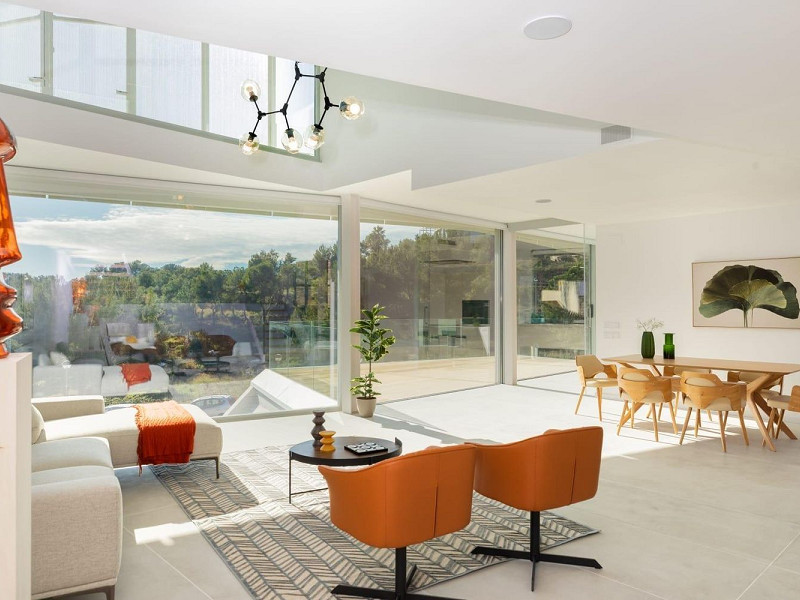 Современная вилла с видом на море и бассейном в Кан Жирона, Ситжес. Фото:  37