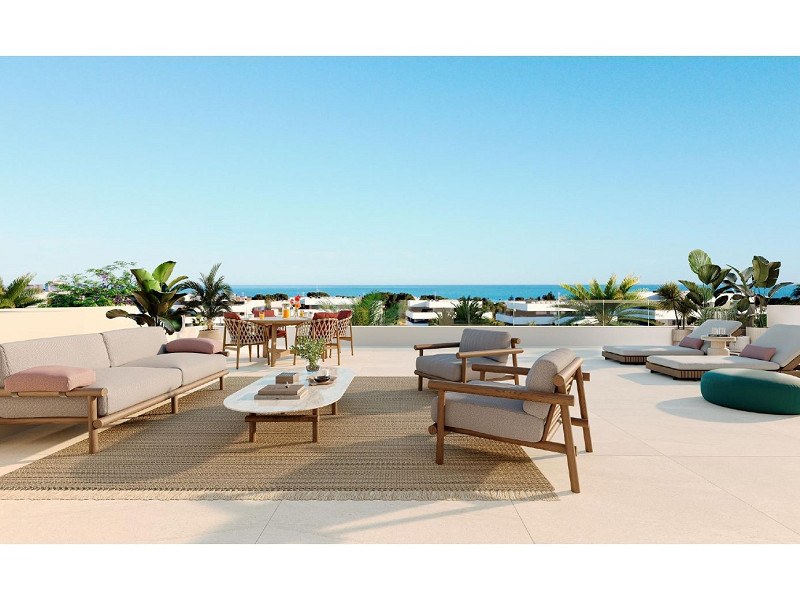 Новая современная вилла с видом на море, просторными террасами и гаражом в Ситжесе. Фото:  60