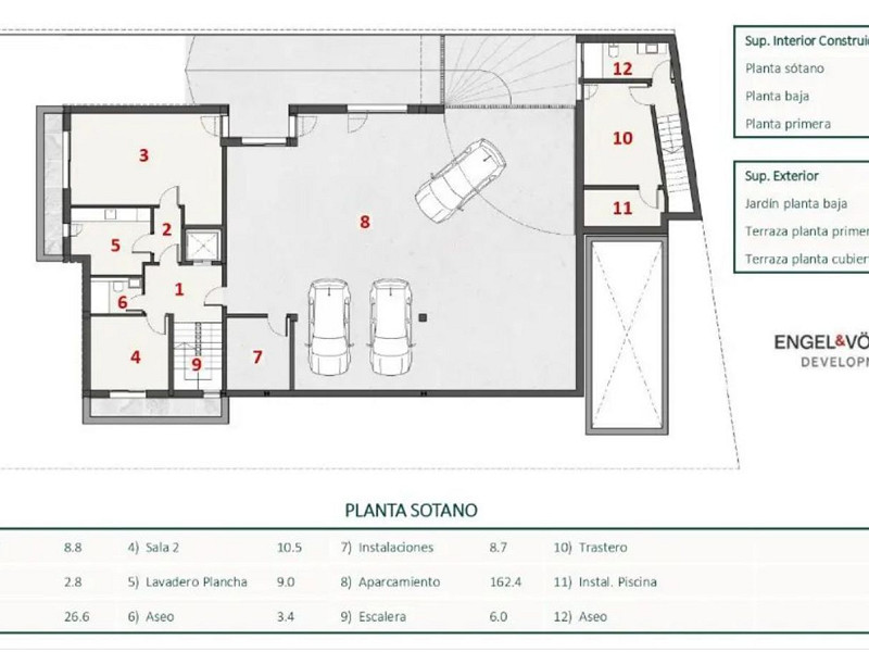Новая современная вилла с видом на море, просторными террасами и гаражом в Ситжесе. Фото:  80