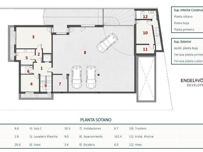 Новая современная вилла с видом на море, просторными террасами и гаражом в Ситжесе. Фото:  87
