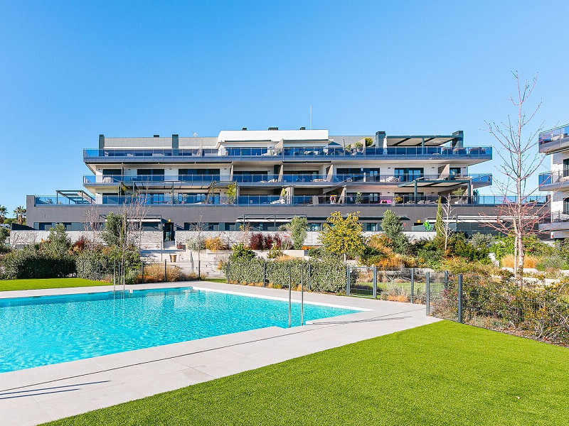 Эксклюзивный пентхаус с панорамным видом на море и горы в Ла Плана, Ситжес. Фото:  29