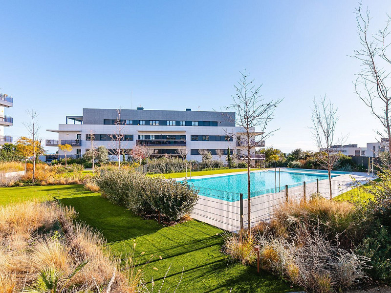 Эксклюзивный пентхаус с панорамным видом на море и горы в Ла Плана, Ситжес. Фото:  35