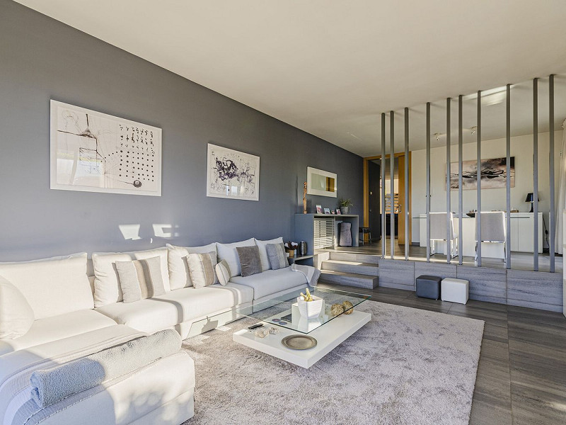 Великолепный современный дом с бассейном и видом на море в Левантине, Ситжес. Фото:  9