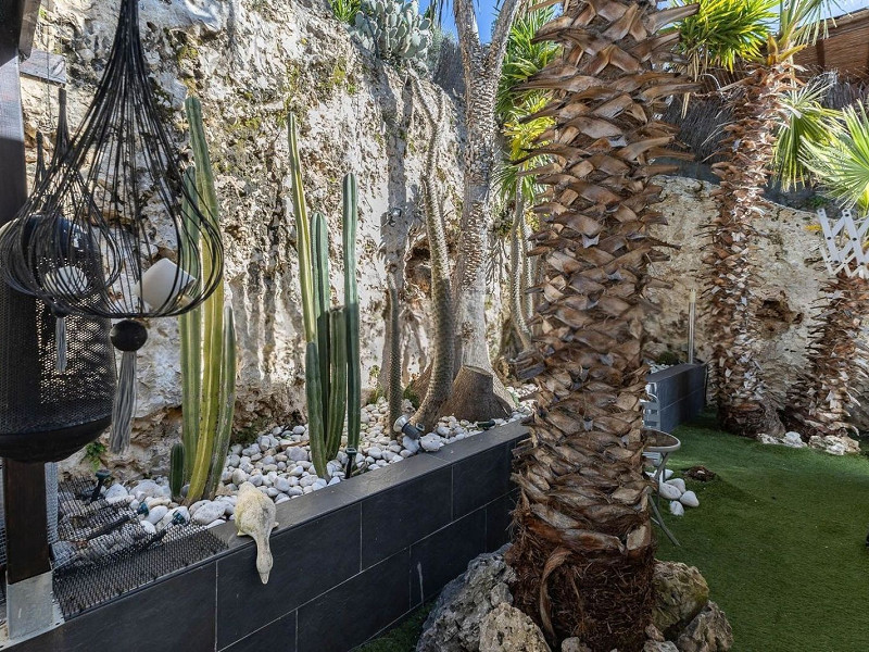 Великолепная резиденция с бассейном в Ситжесе, Барселона. Фото:  37