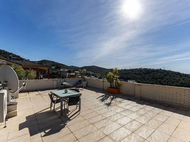 Великолепная резиденция с бассейном в Ситжесе, Барселона. Фото:  38