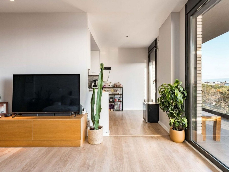 Двухуровневый пентхаус с видом на море в Ситжесе, Барселона. Фото:  16