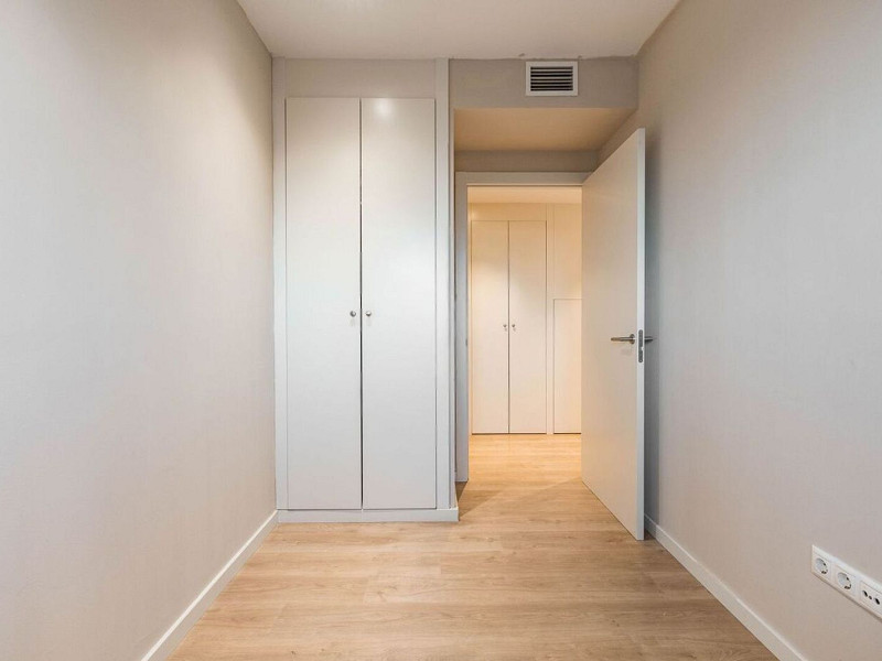 Двухуровневый пентхаус с видом на море в Ситжесе, Барселона. Фото:  38