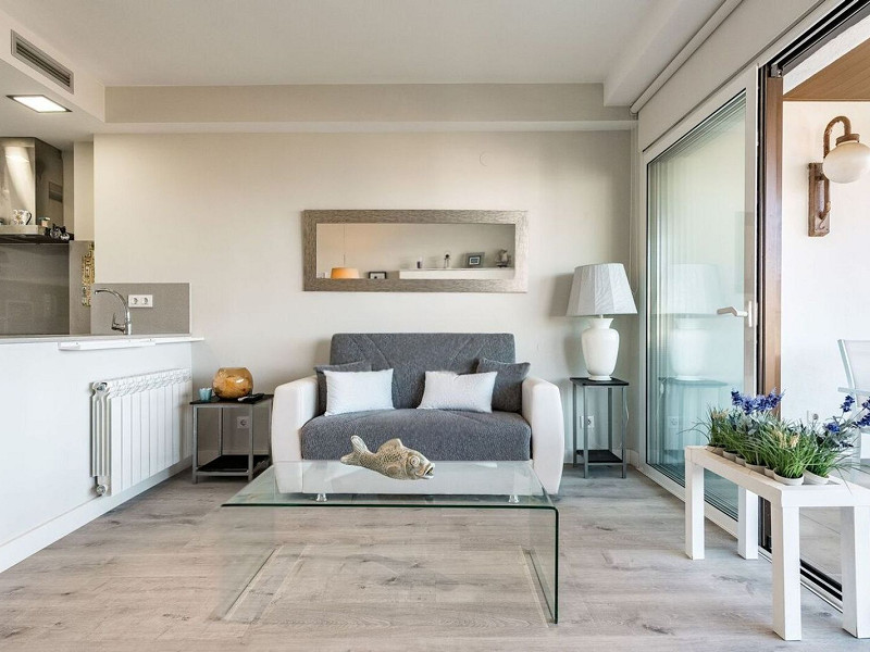 Квартира на первой линии моря в Ситжесе. Фото:  10