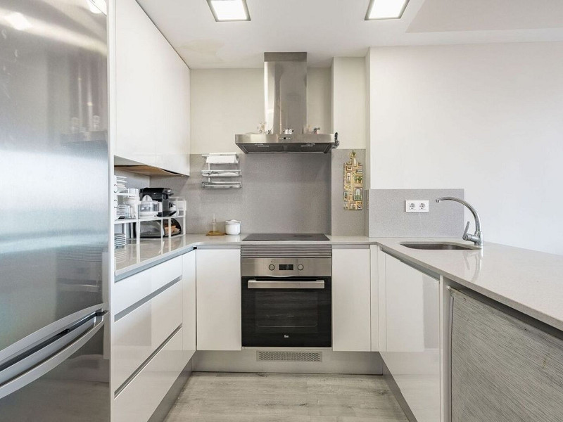 Квартира на первой линии моря в Ситжесе. Фото:  14