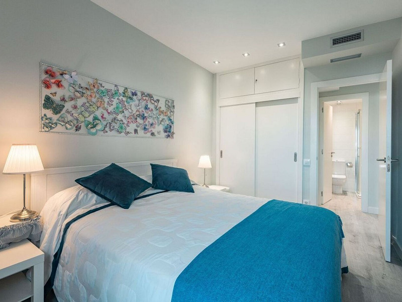 Квартира на первой линии моря в Ситжесе. Фото:  20